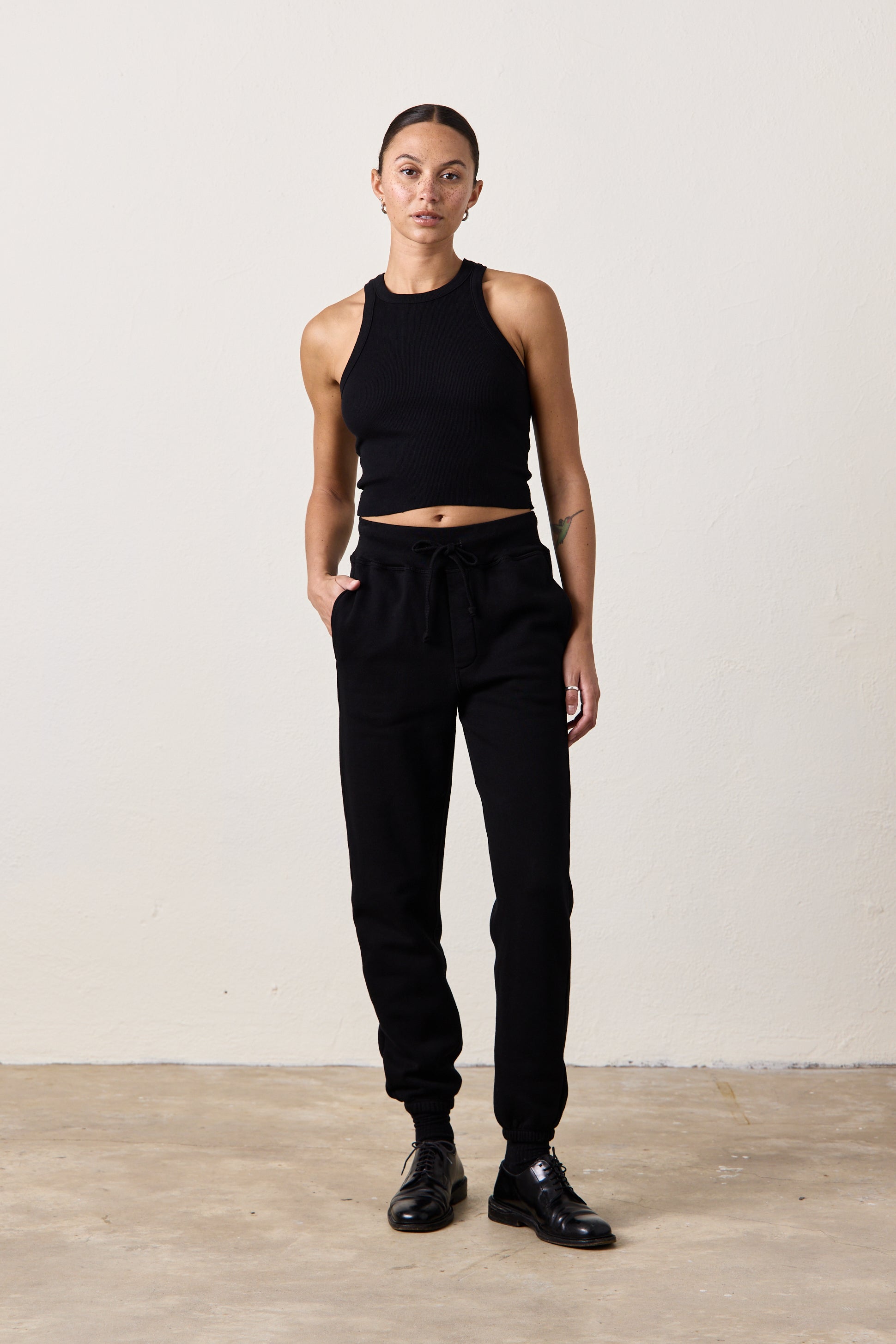 ISABELLA HW STRAIGHT SWEATS / BLACK – NSF Clothing