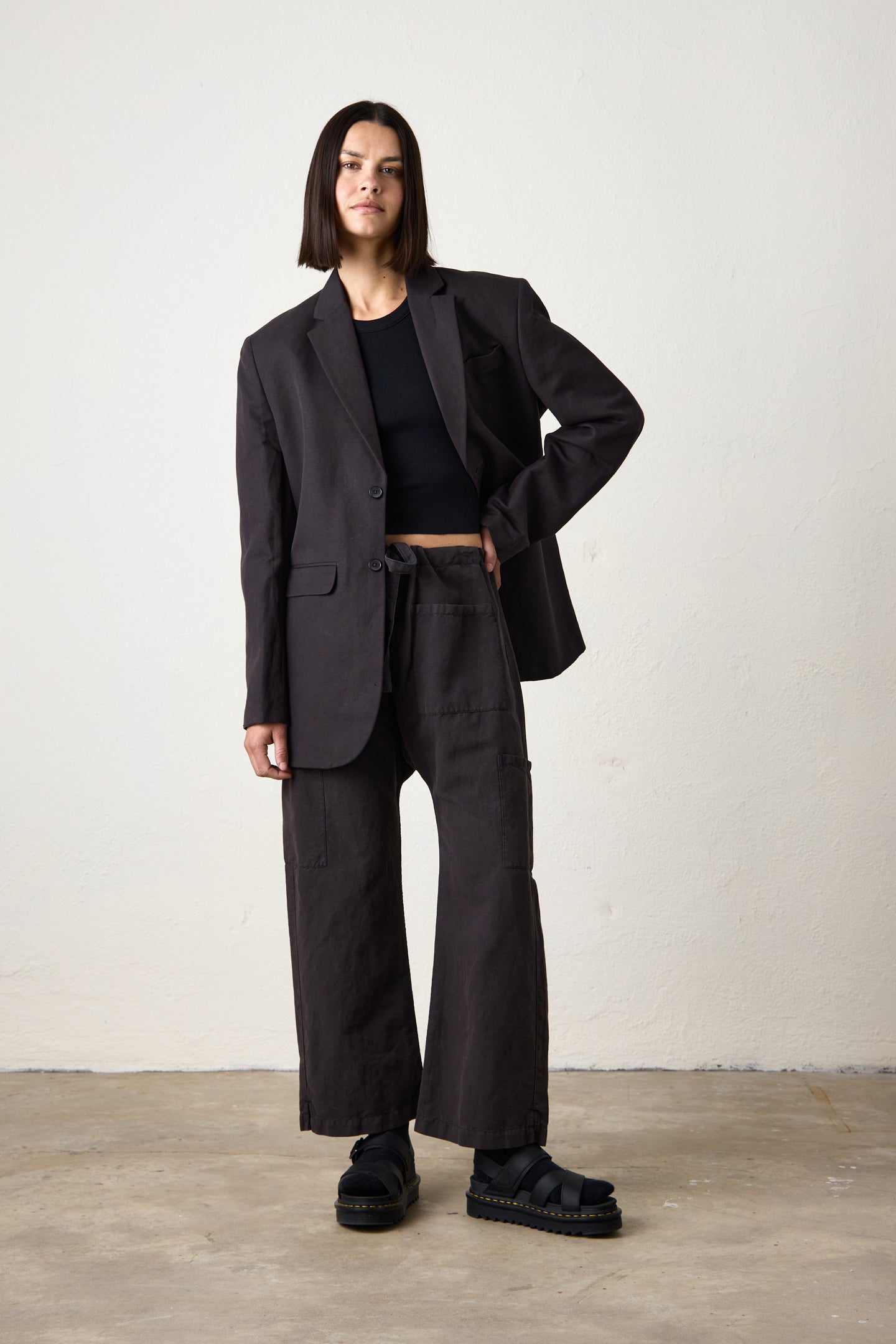 LAWRENCE OVERSIZE LINEN COTTON BLAZER / FADED BLACK