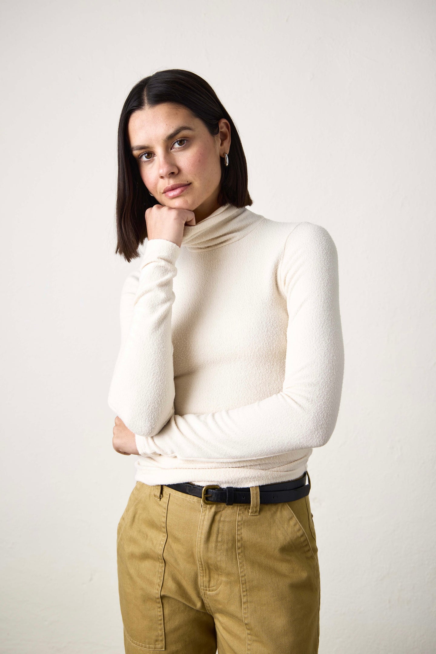 LANI PLUSH FITTED TURTLENECK / IVORY