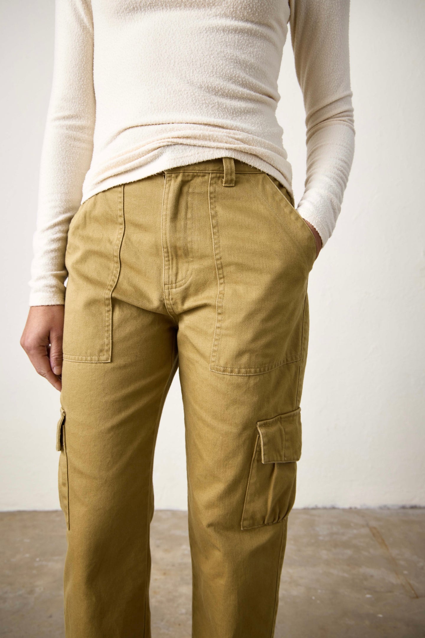 HAWK STRAIGHT LEG TWILL CARGO PANT  / TAN