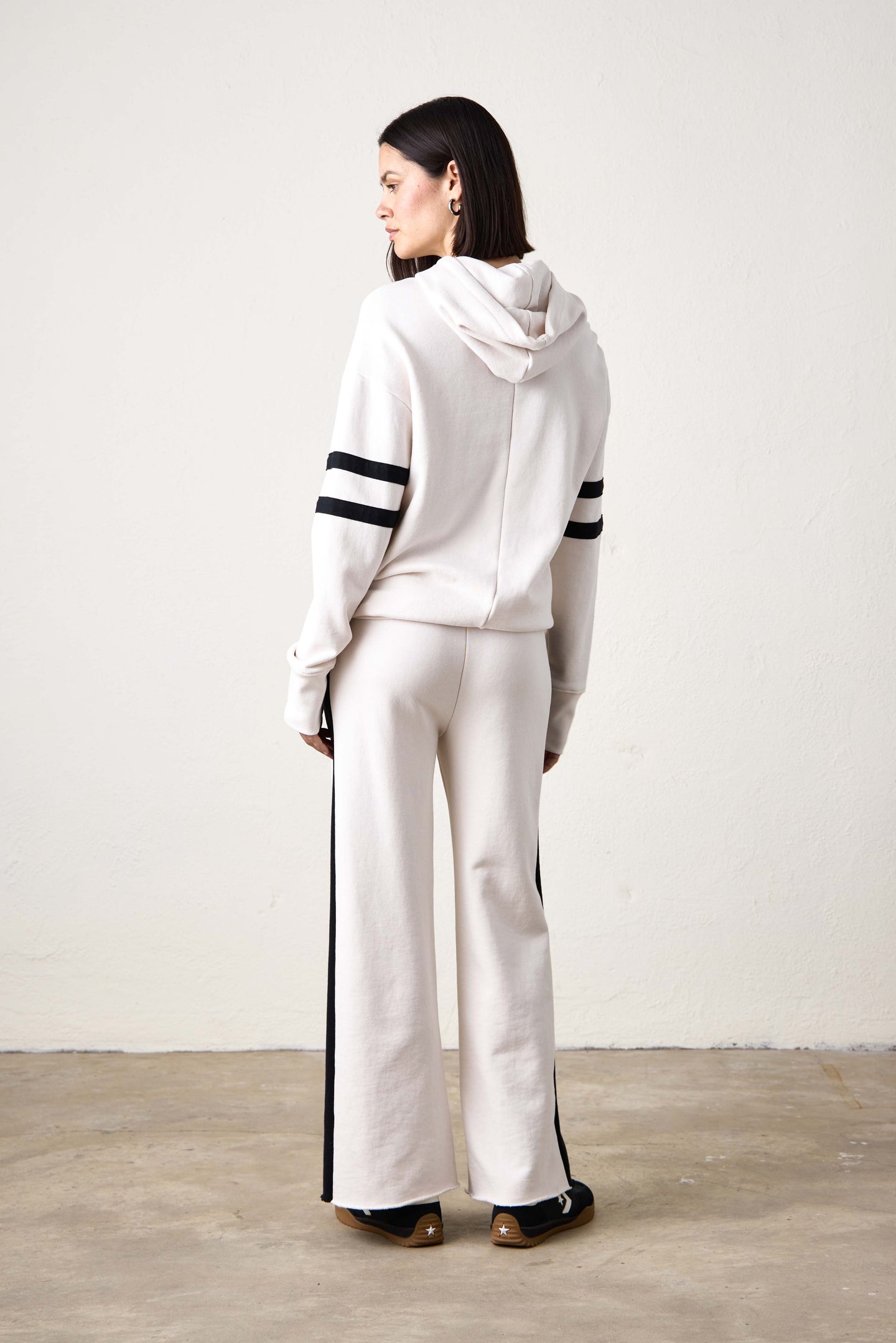 RILEY FRENCH TERRY SPORT PANT / IVORY/BLACK