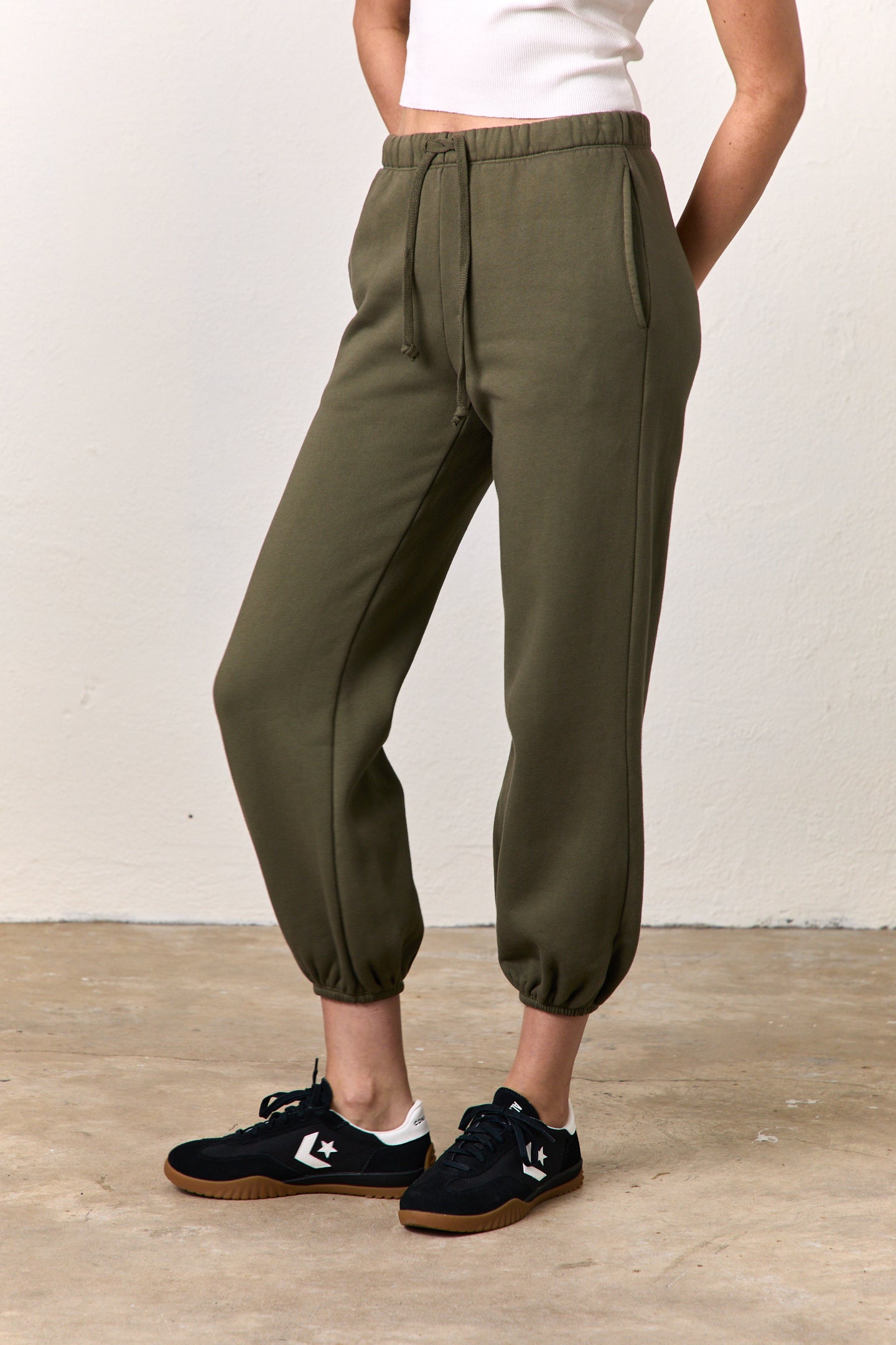 SHANE BILLOW SWEATPANT / OLIVE