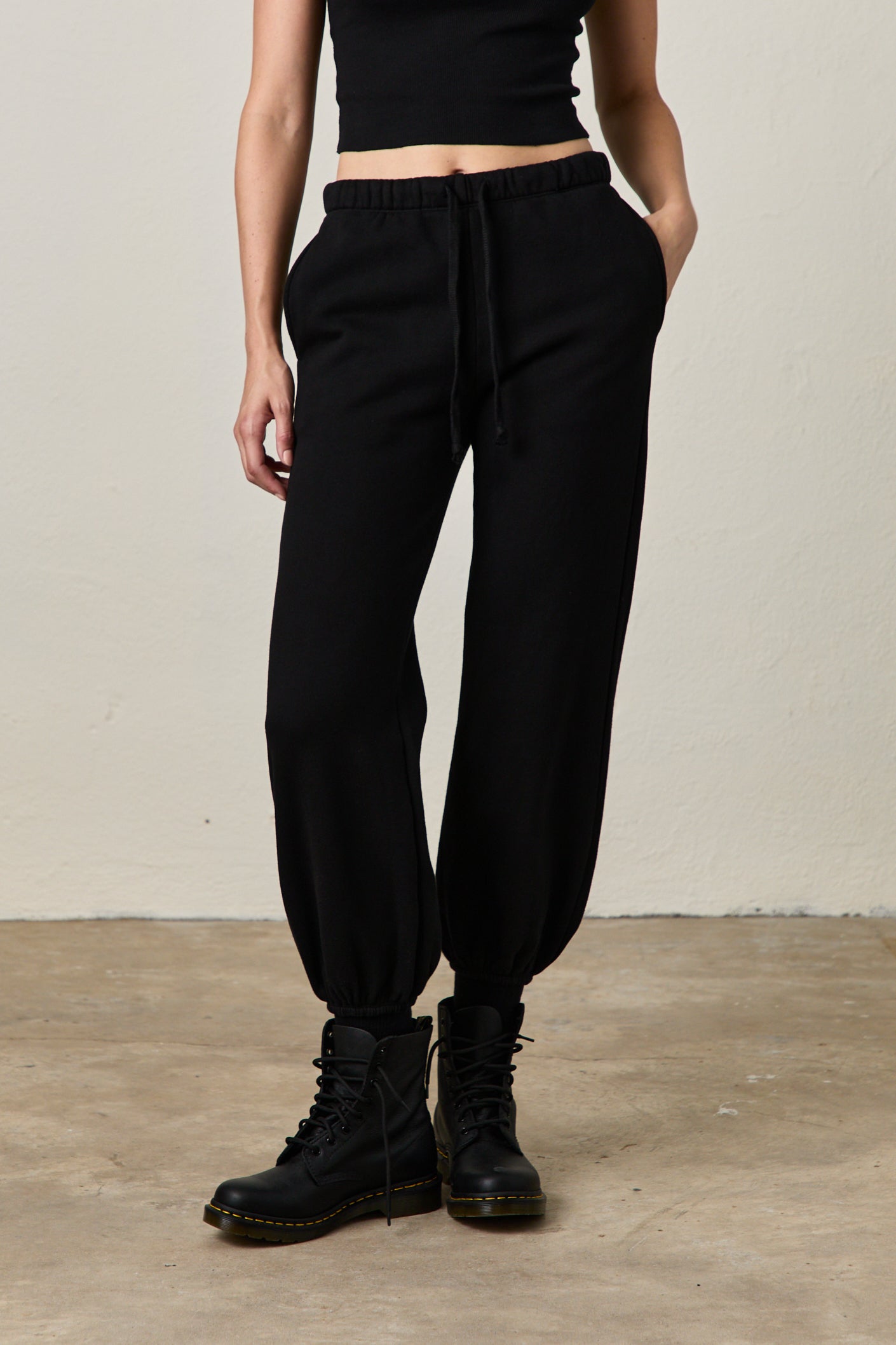 SHANE BILLOW SWEATPANT/ BLACK