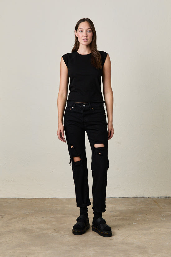 CHLOE FITTED TEE / BLACK