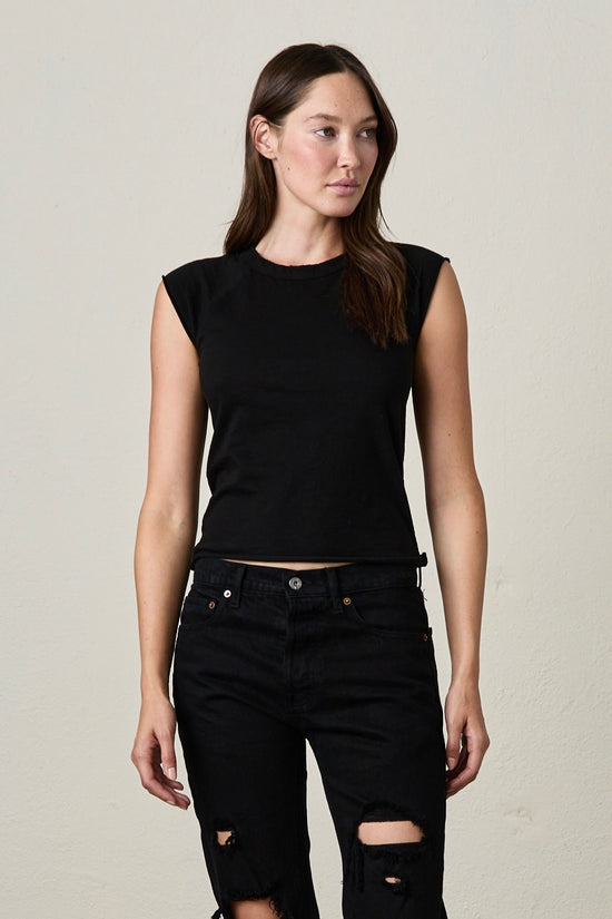 CHLOE FITTED TEE / BLACK