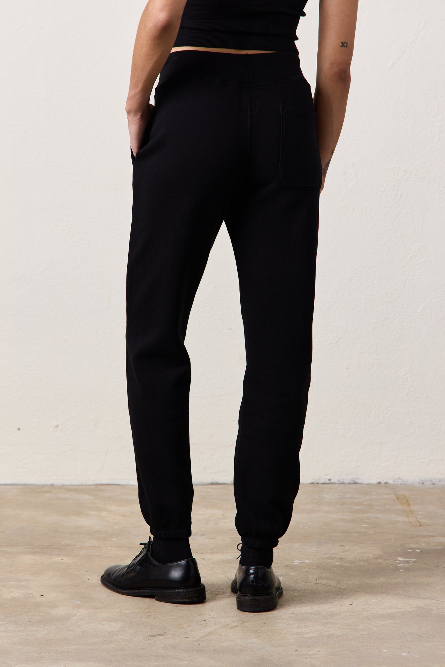 ISABELLA HIGH WAIST STRAIGHT LEG SWEATPANT / BLACK