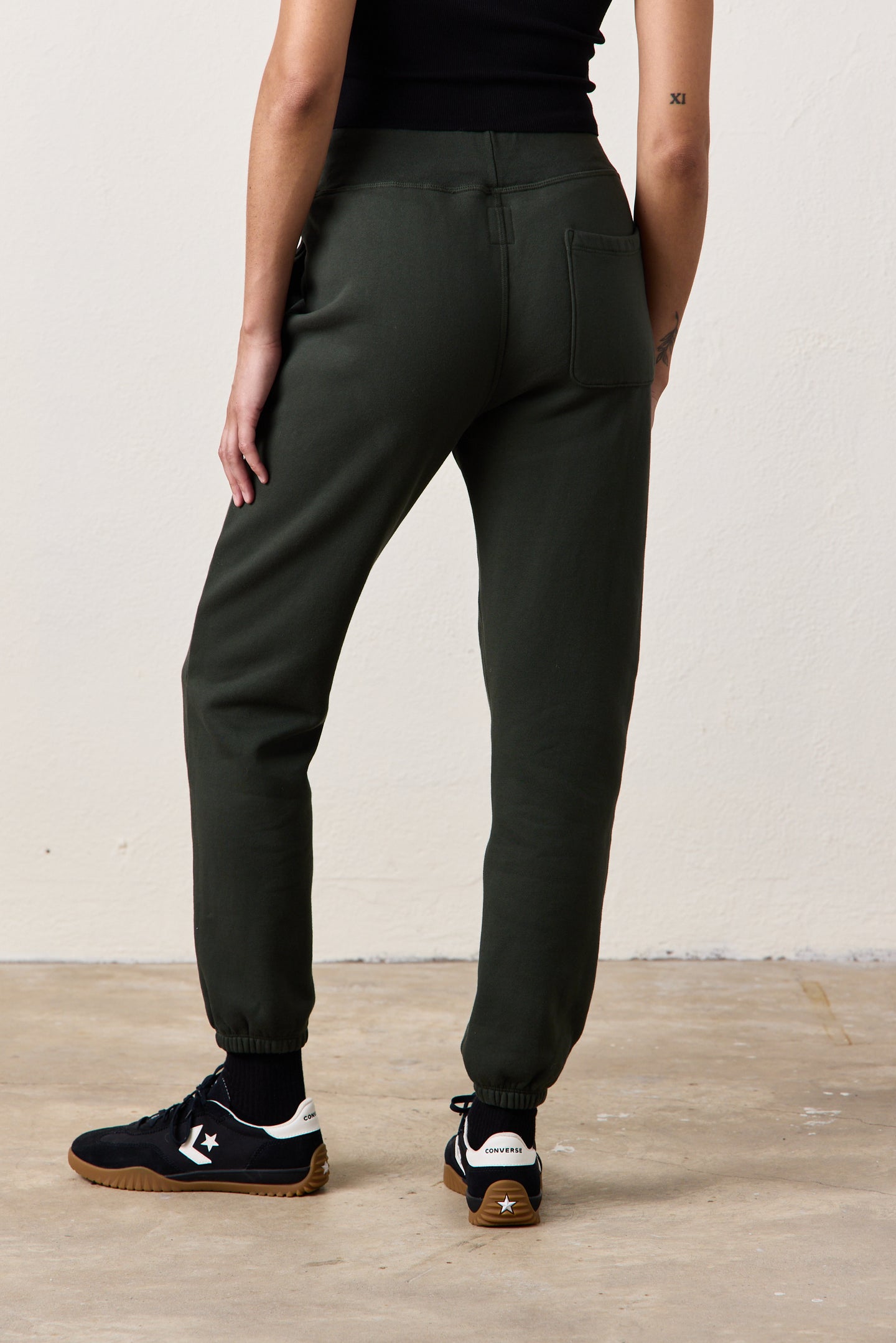 ISABELLA HIGH WAIST STRAIGHT LEG SWEATPANT / DARK OLIVE