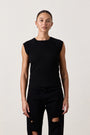 CHLOE FITTED RIB TEE / BLACK