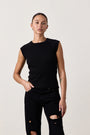 CHLOE FITTED RIB TEE / BLACK