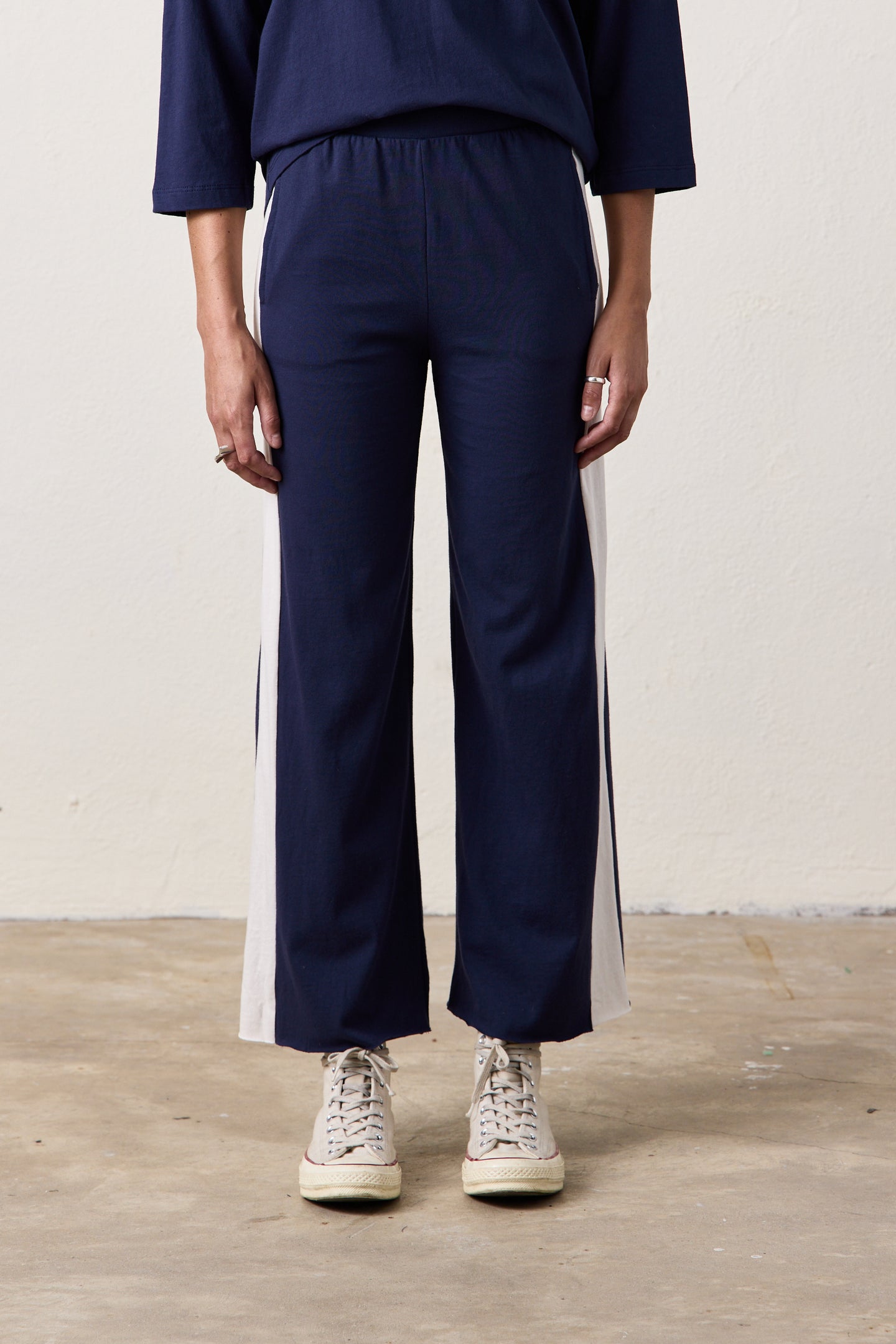 RILEY SPORT PANTS / NAVY/IVORY