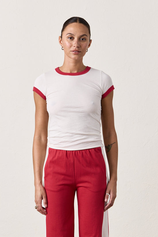 BODHI SHRUNKEN RINGER TEE / IVORY/RED