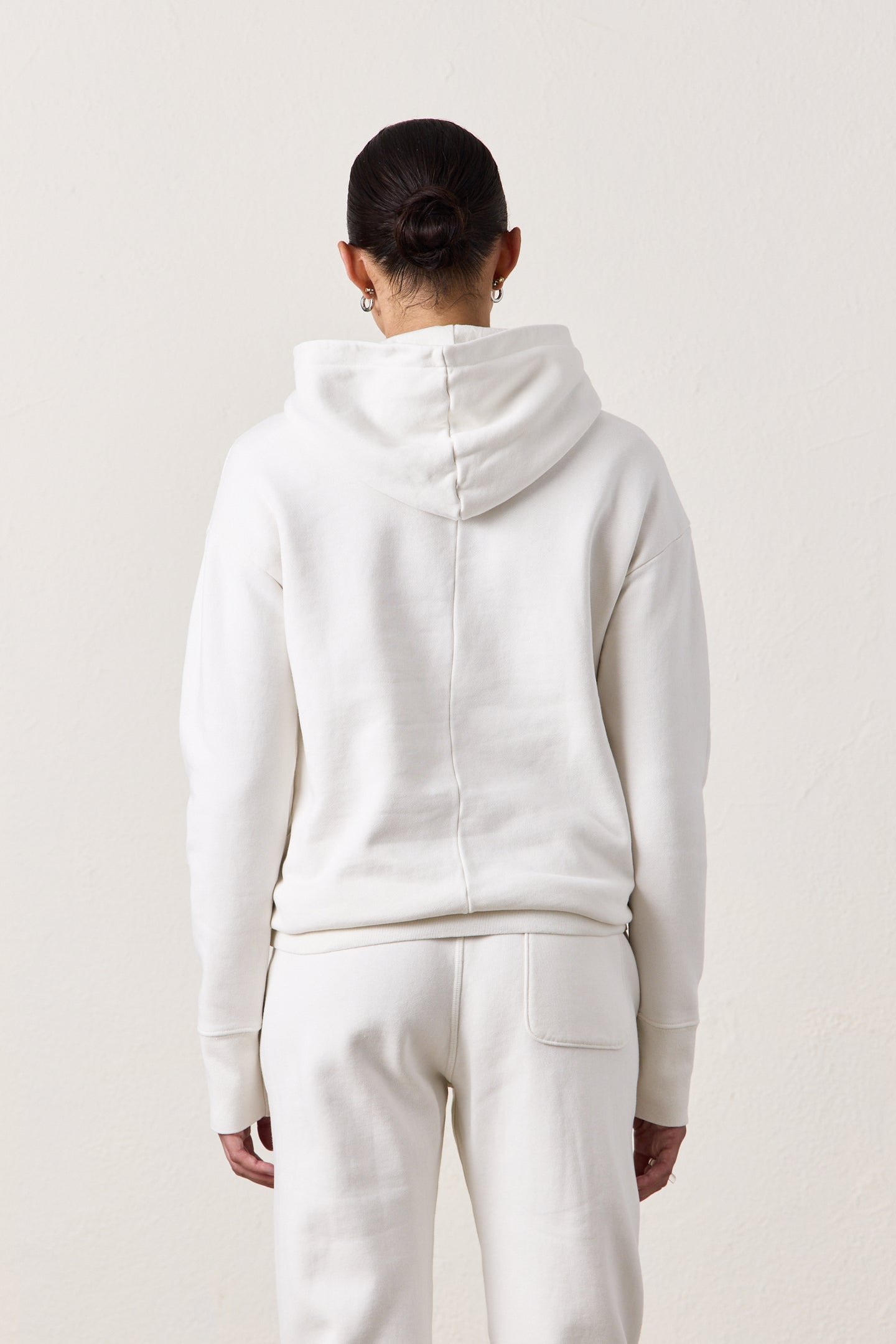 ELLIS RELAXED HOODY / SOFT WHITE