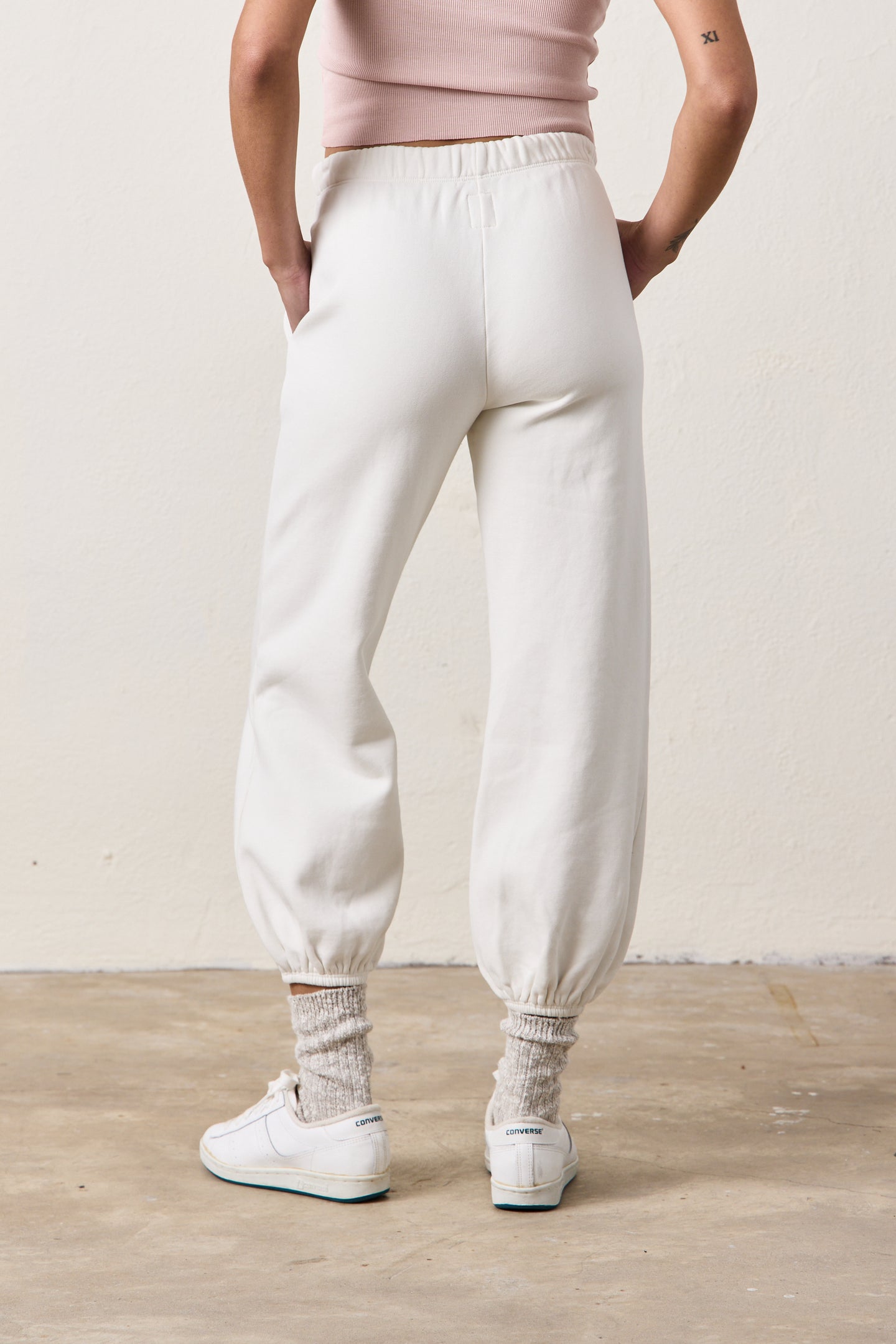 SHANE BILLOW SWEATPANT / SOFT WHITE