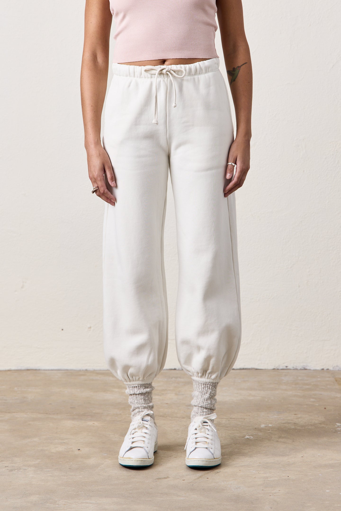 SHANE BILLOW SWEATPANT / SOFT WHITE