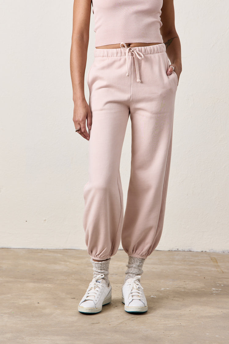 SHANE BILLOW COZY FLEECE SWEATPANT / ROSY
