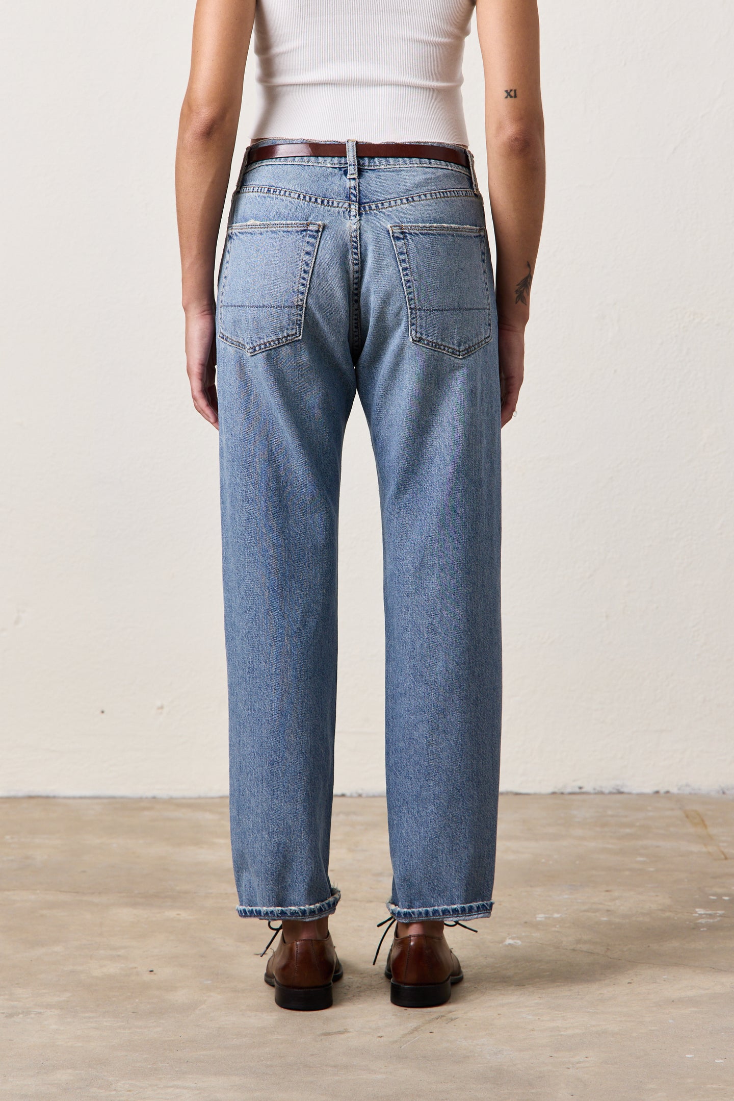 OWEN SLOUCHY STRAIGHT JEAN / OCEANSIDE