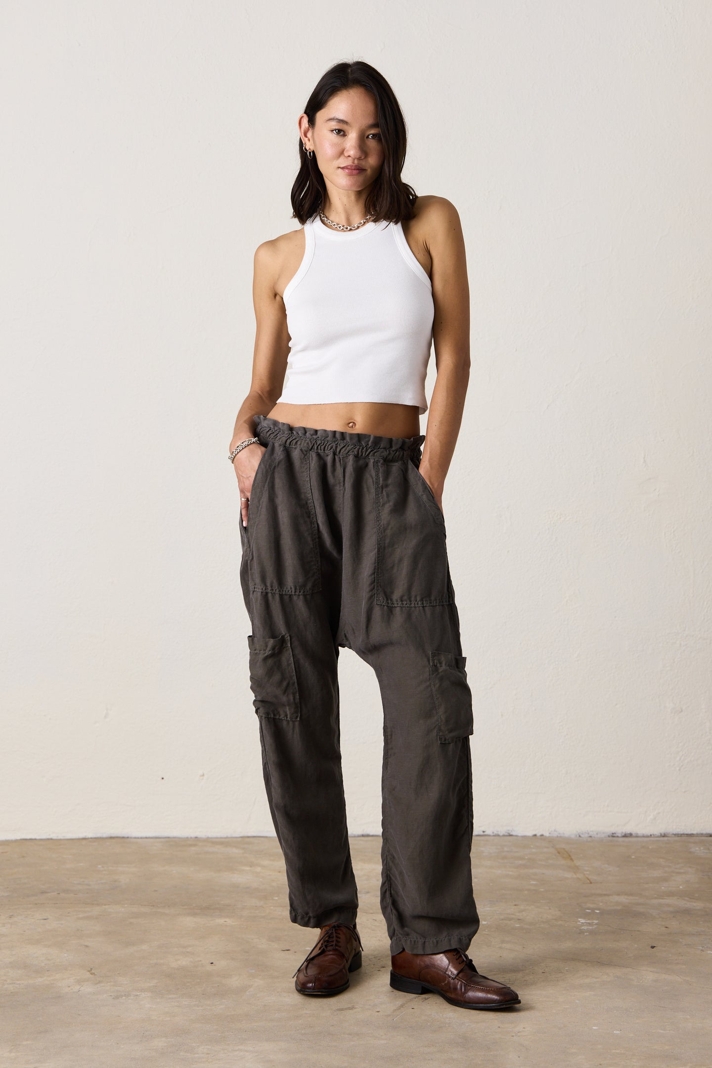 SHAILEY PANT / OLIVE