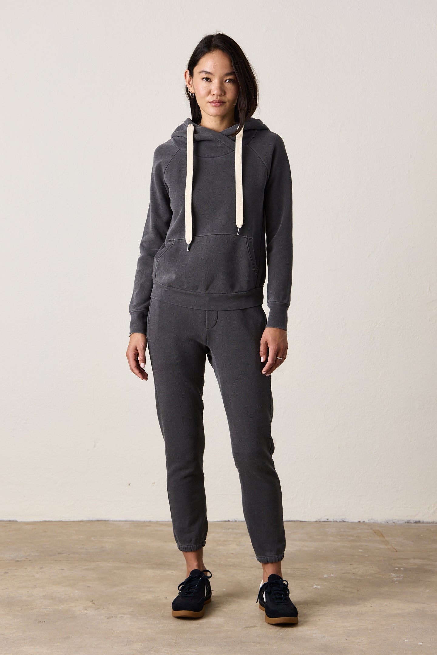 SAYDE SLIM LOOP TERRY SWEATPANT / FADED BLACK