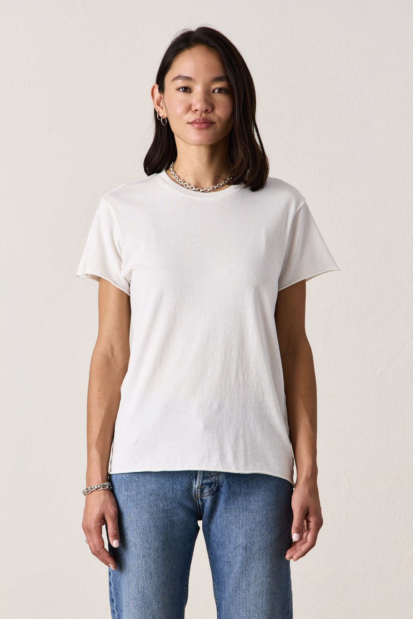 MOORE RELAXED TEE / SOFT WHITE