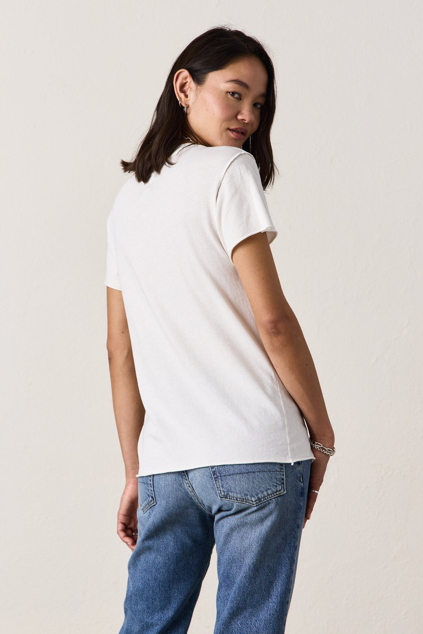 MOORE RELAXED TEE / SOFT WHITE