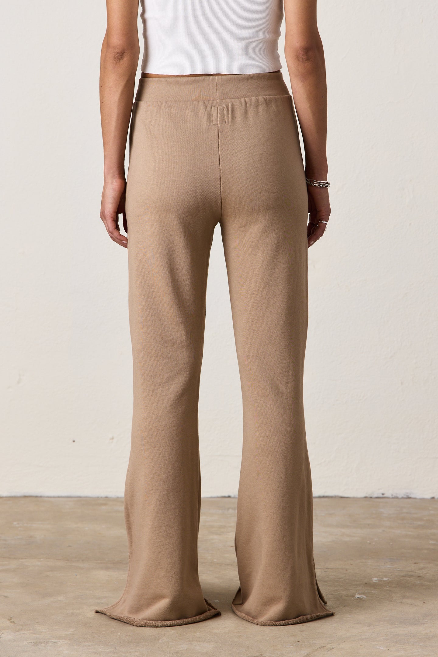 RUSTY SIDE SLIT FLAIR PANTS / BUNGALOW