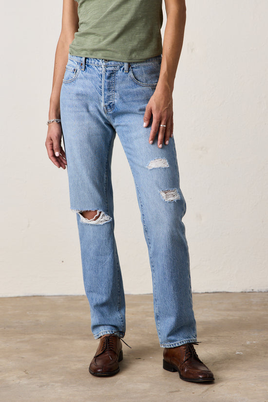 OWEN SLOUCHY STRAIGHT JEAN WITH DESTRUCTION / RIDGE WASH