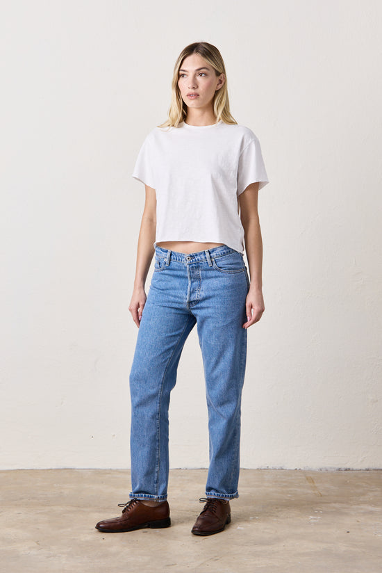 OWEN MID RISE SLOUCHY STRAIGHT JEAN / OCEANSIDE