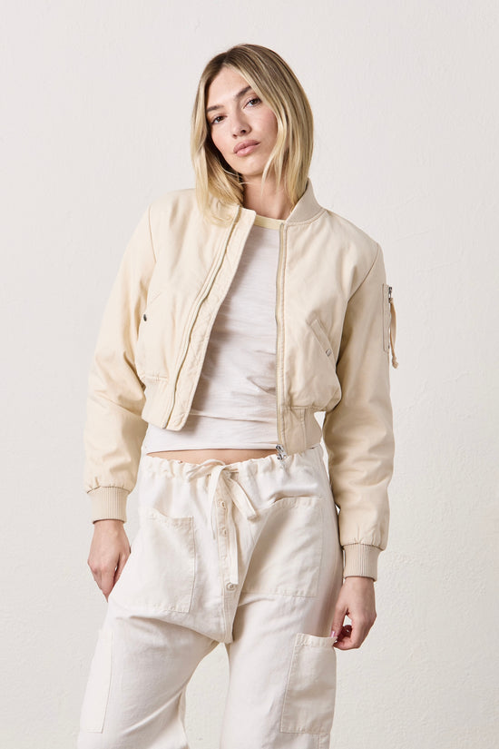 REYES SHRUNKEN QUILTED CANVAS BOMBER / IVORY