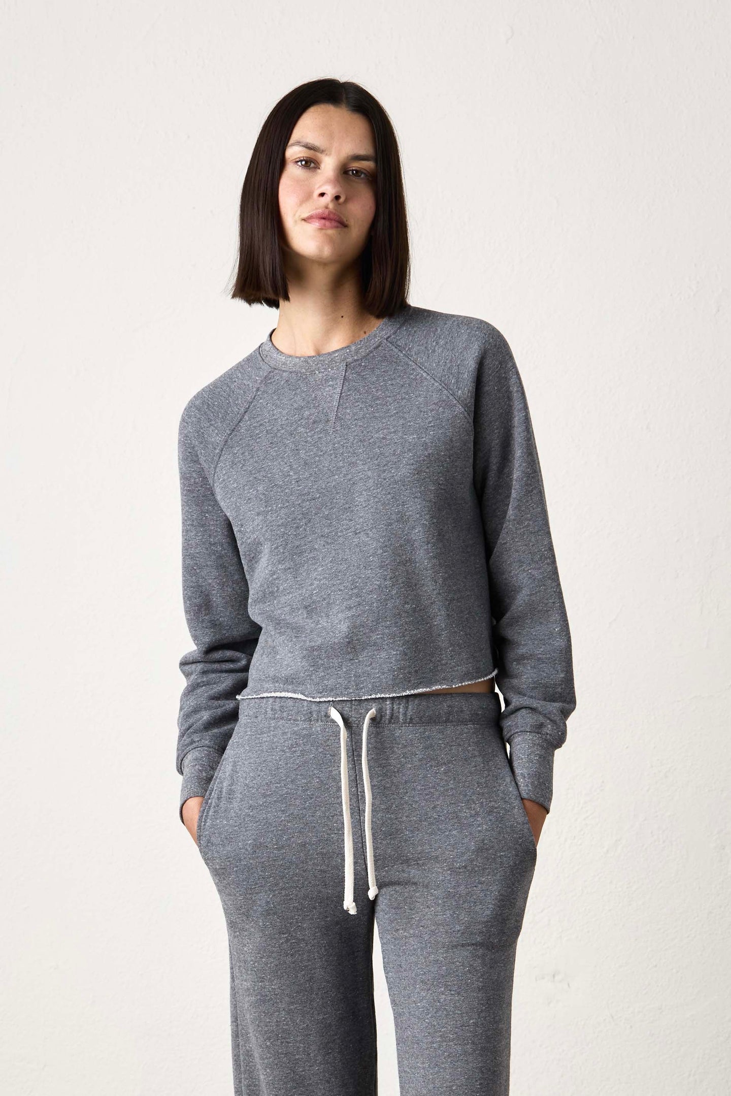 MARCO CROP VINTAGE TRIBLEND SWEATSHIRT / CHARCOAL HEATHER GREY