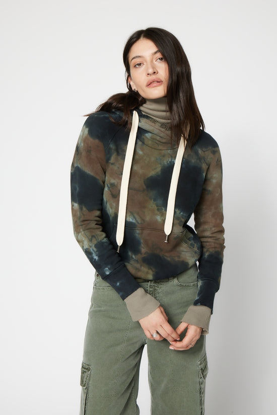 LISSE FITTED PULLOVER HOODY / ALTAIR DYE