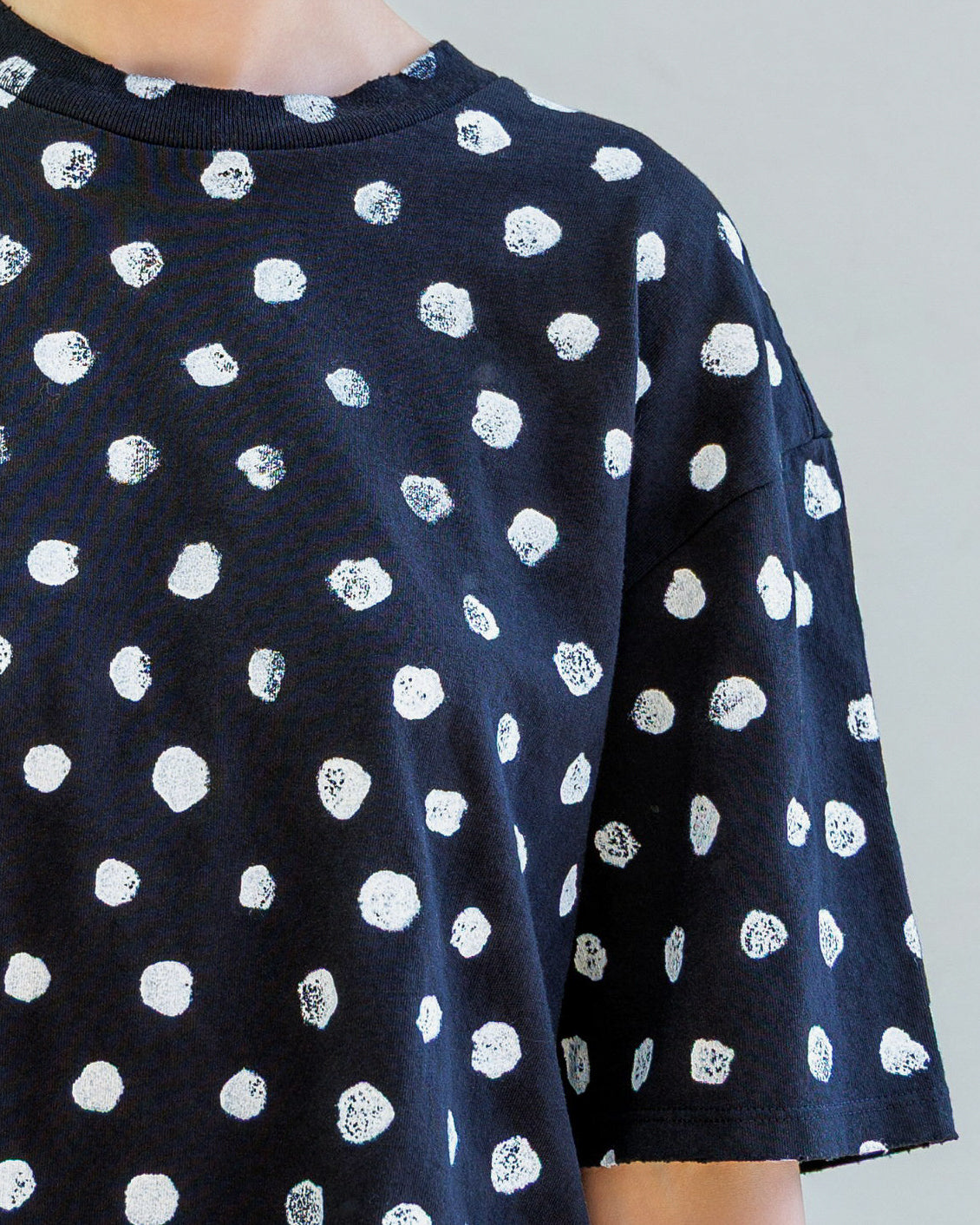 Women's Cropped Cotton Jersey T-Shirt – Black Broken Dot | NSF